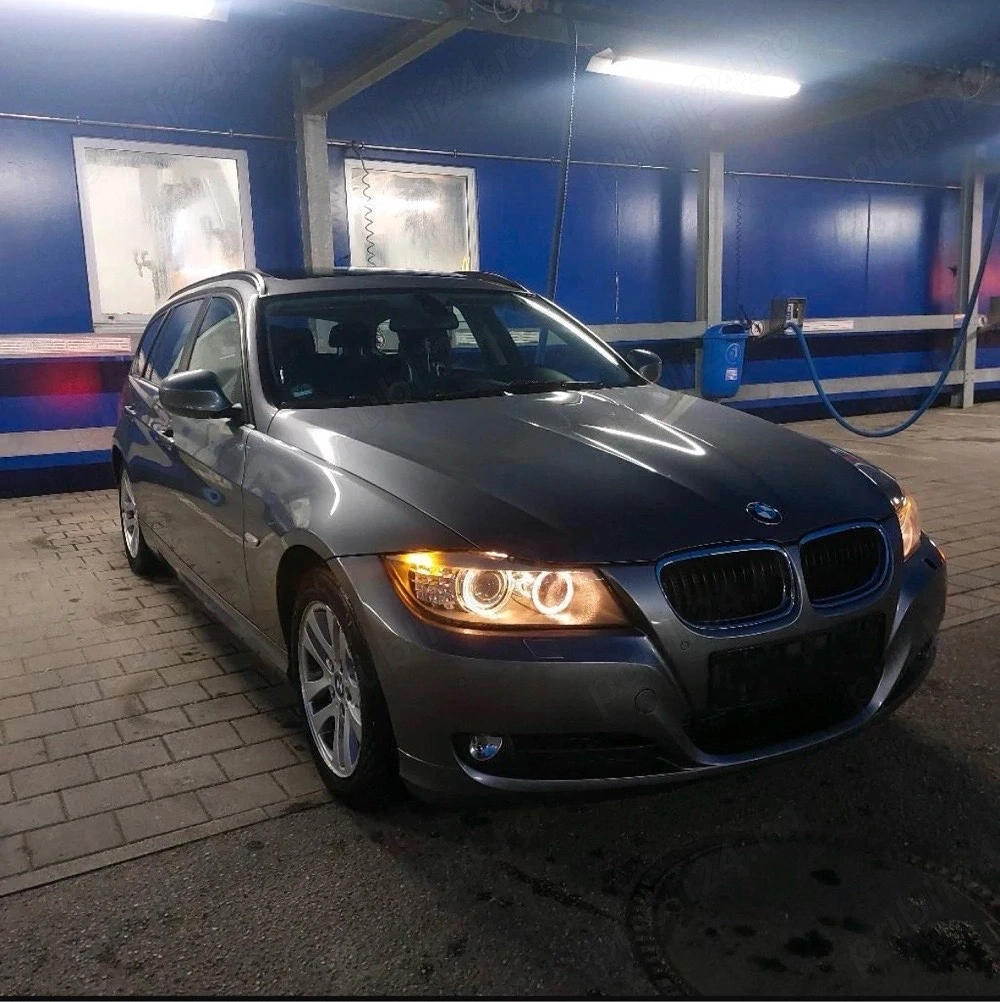 bmw318 2012 