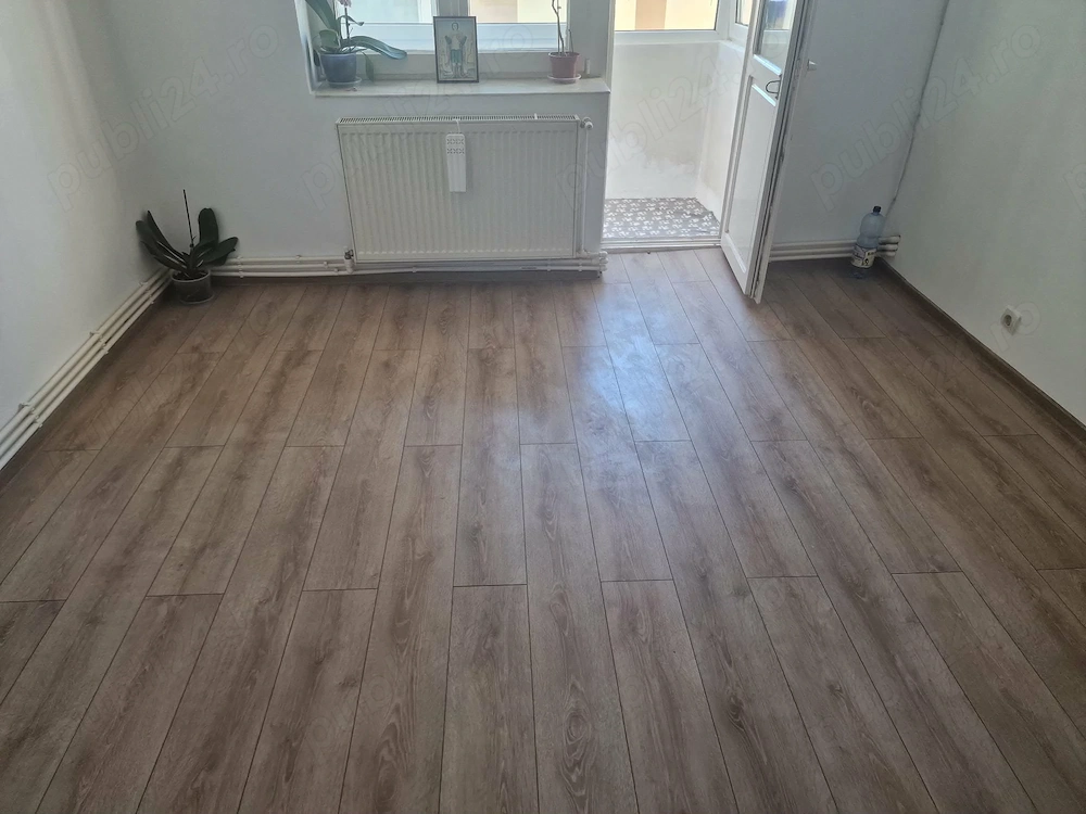 Ap o camera Maratei D-uri 30mp zona buna renovat centrala termopan decomandat