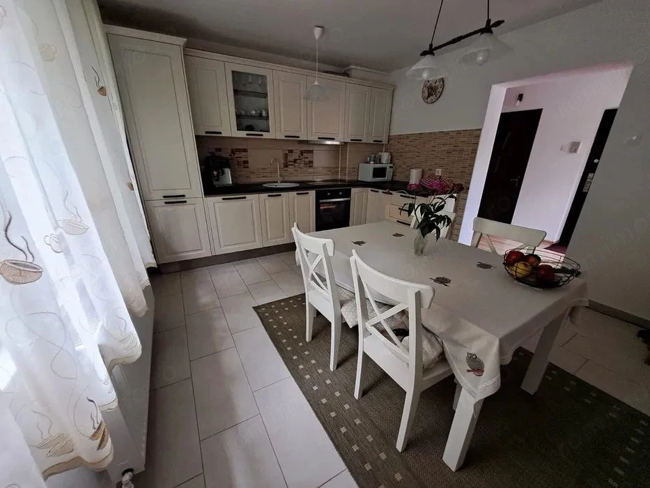 Apartament, luminos si spatios, spre inchiriere, aproape de UMFST