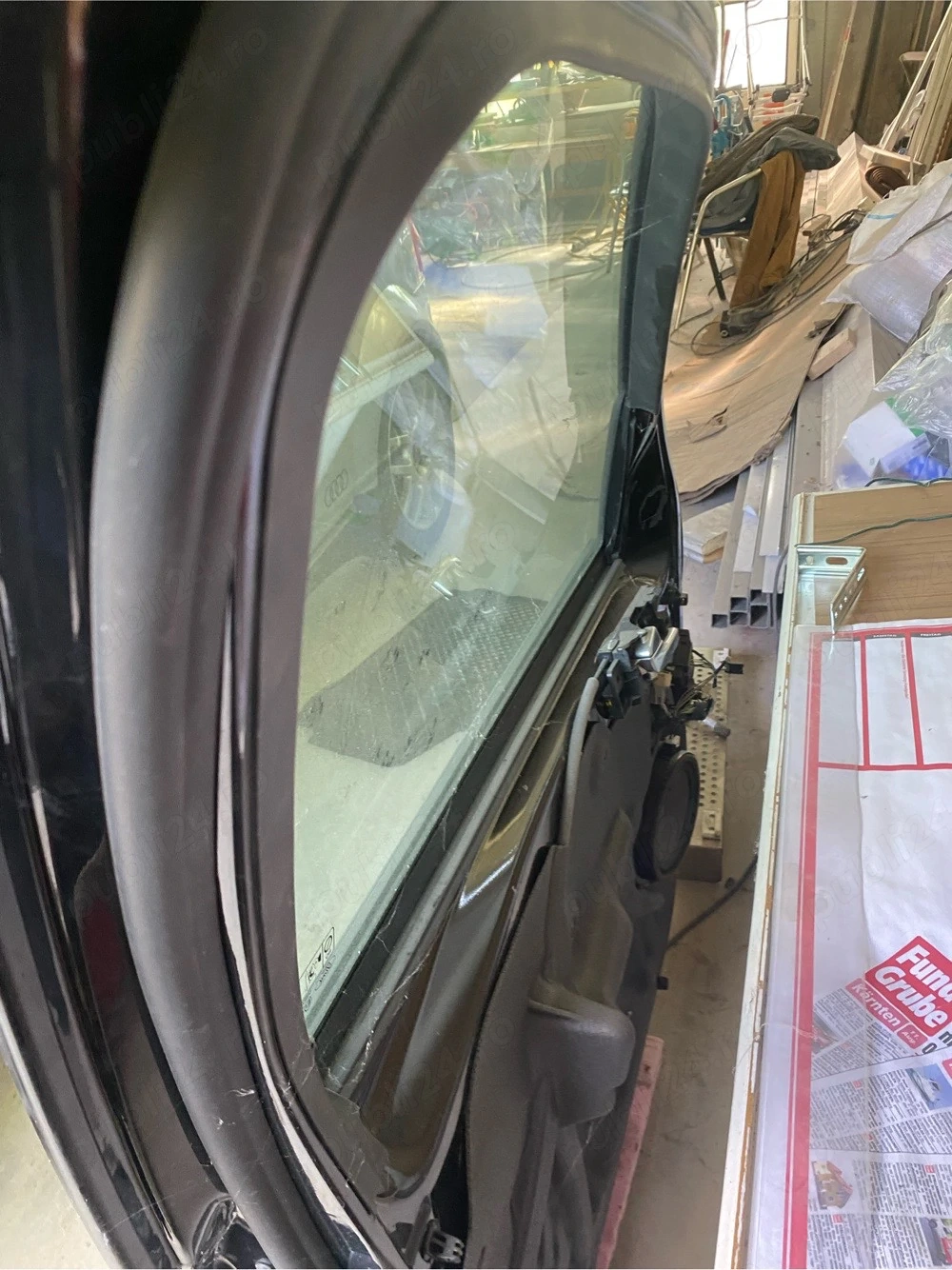 Ușă ford galaxi de culoare negru