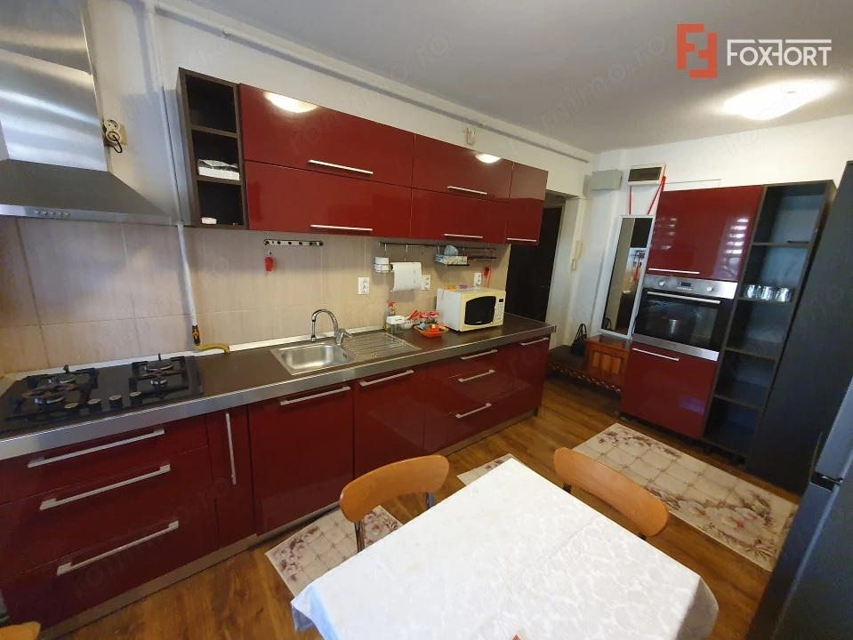 Apartament cu 2 camere de inchiriat, etaj 1, cu lift, zona Sagului