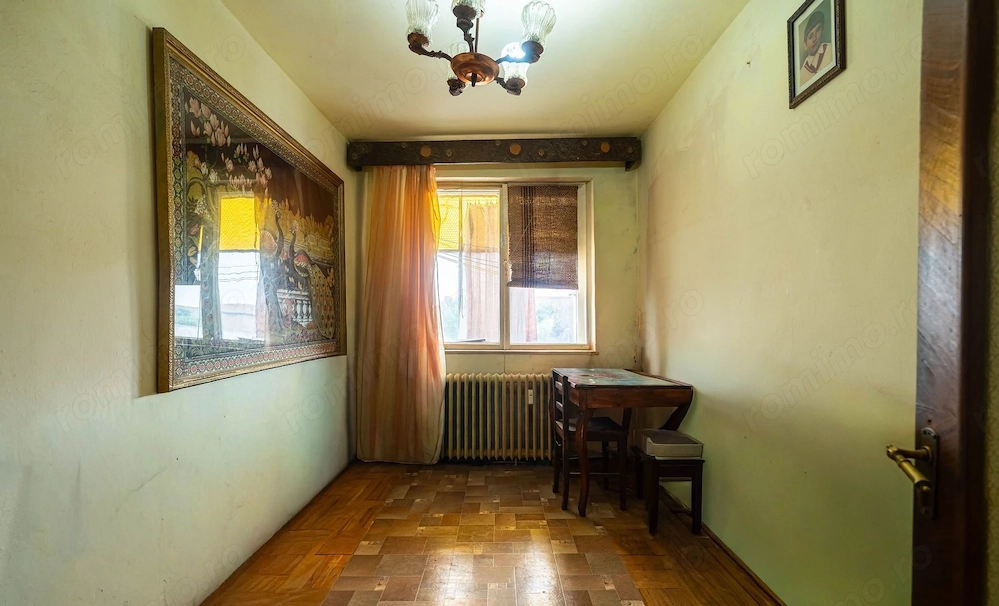  Apartament 4 Camere Decomandat | B-dul Revoluției | Central | Comision 0%