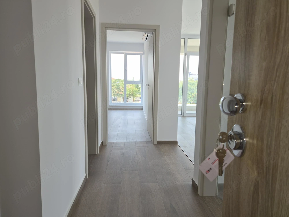 Apartament 50mp+logie 6 mp, decomandat +loc parcare exterior