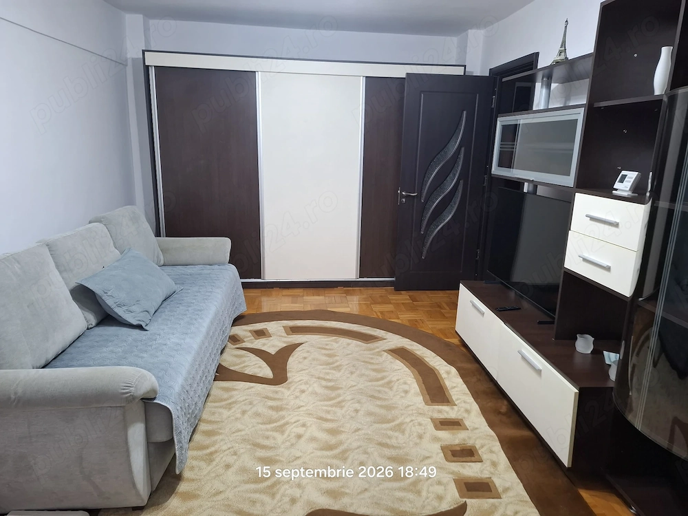Inchiriere apartament cu 2 camere, decomandat, zona Nicolae Balcescu.