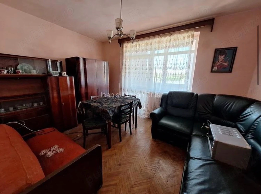 Vând apartament jud Mures , Sărmasu