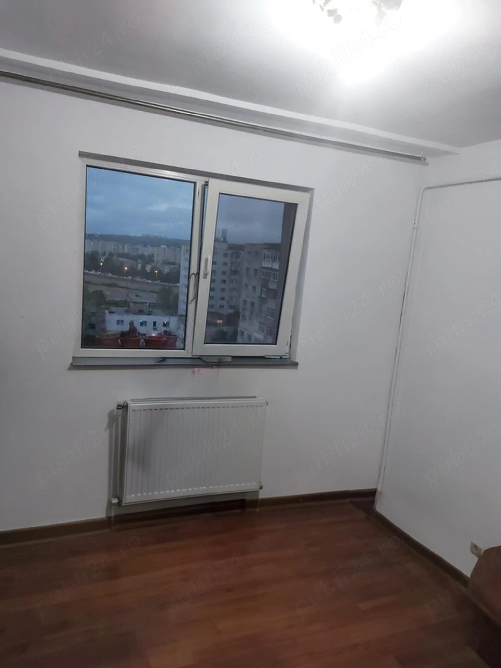 Decomandat 3 CAM