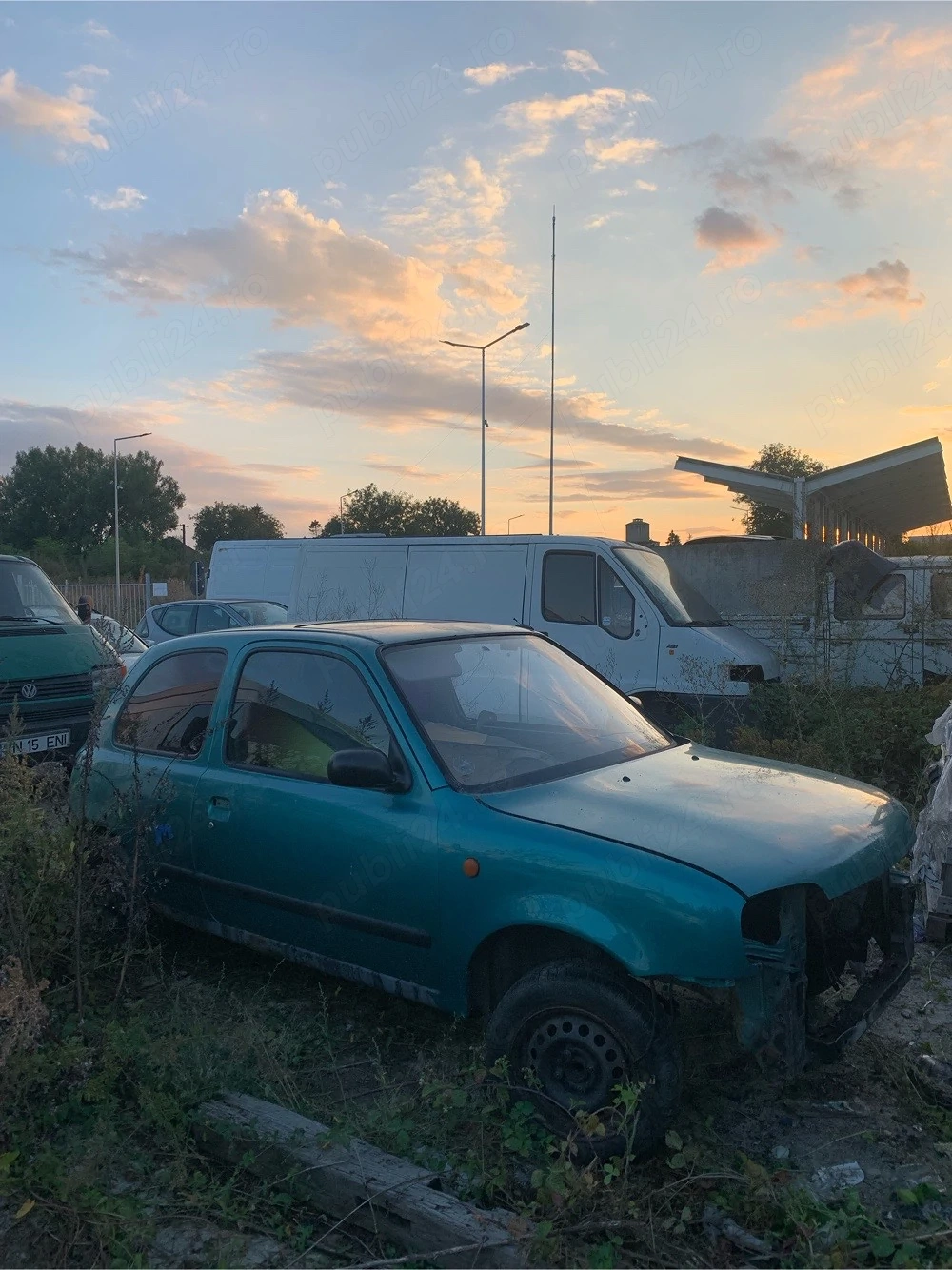 dezmembrez nissan micra 1.0