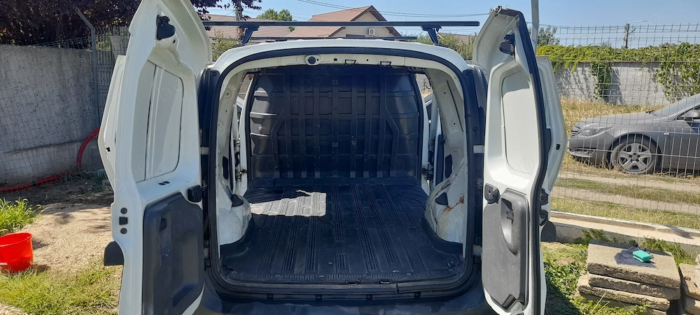 Second hand Dacia Logan Van