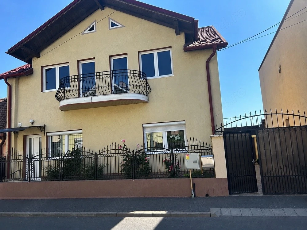 Casa de vanzare Cartier Resita 