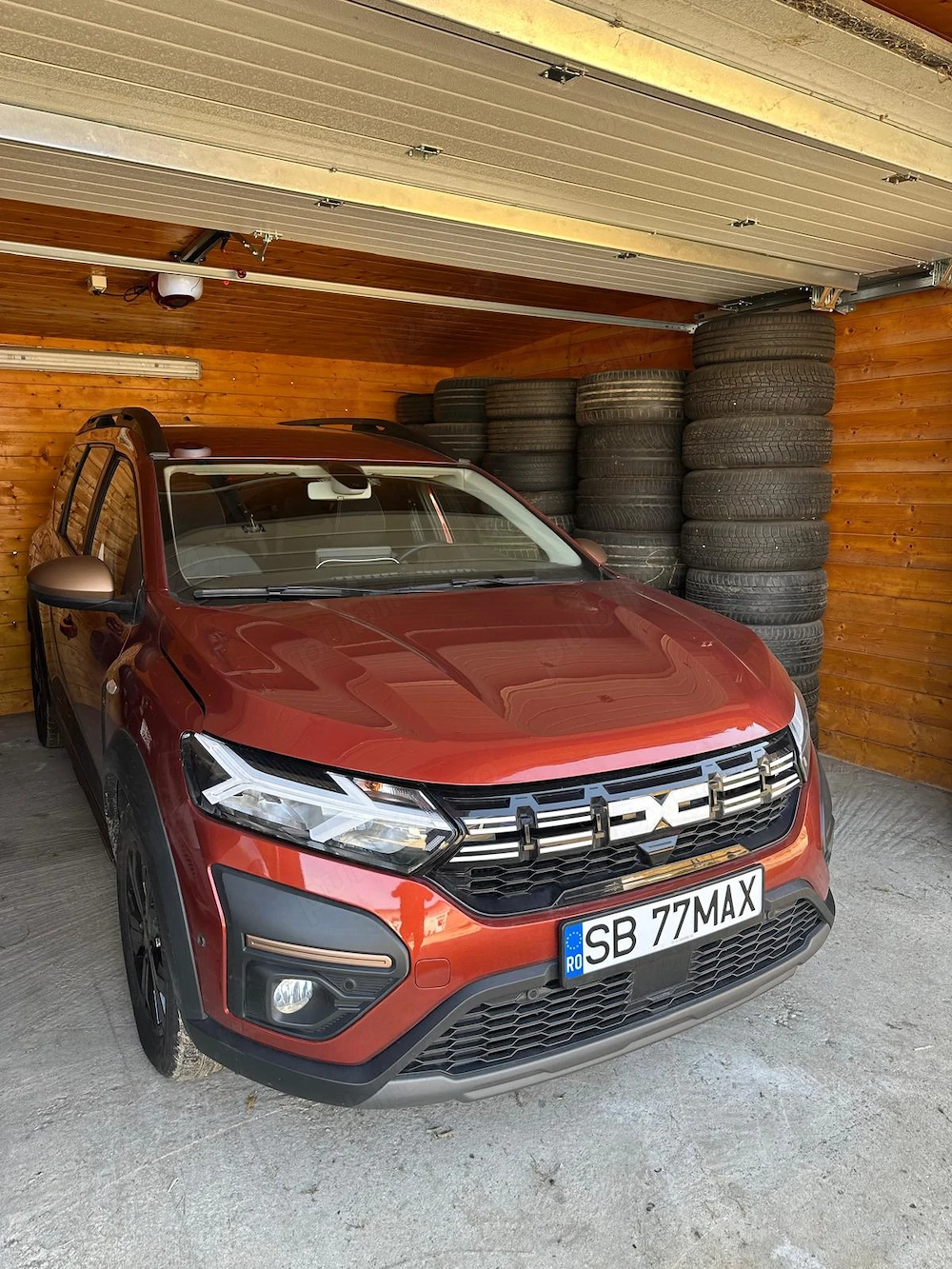Dacia Jogger 7 locuri, accept variante auto si imobiliare