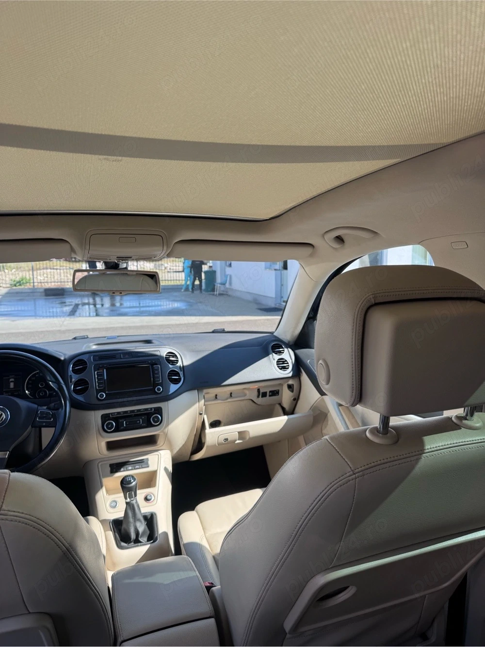 tiguan albastru