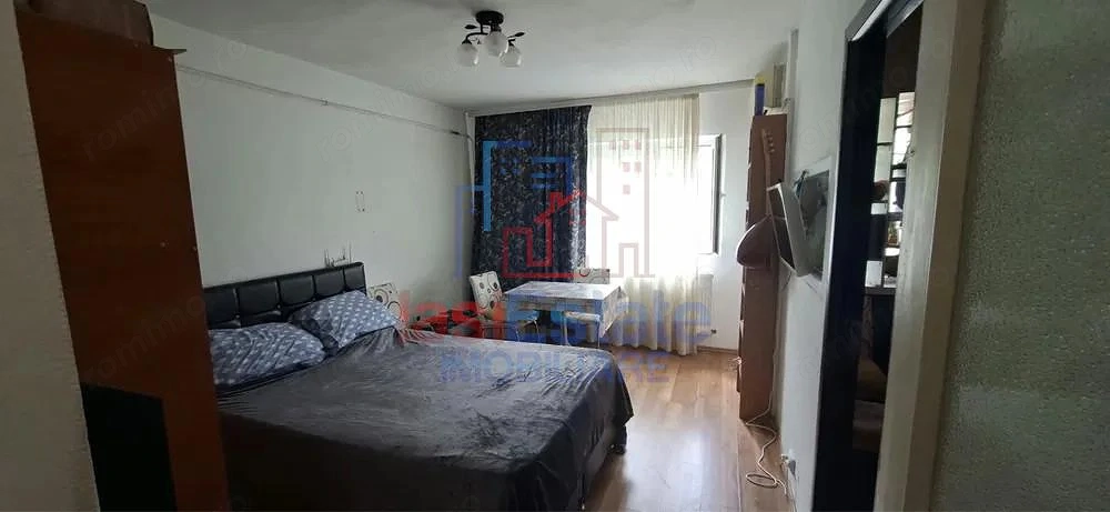Apartament 1 camera, decomandat, Tatarasi - etaj 3