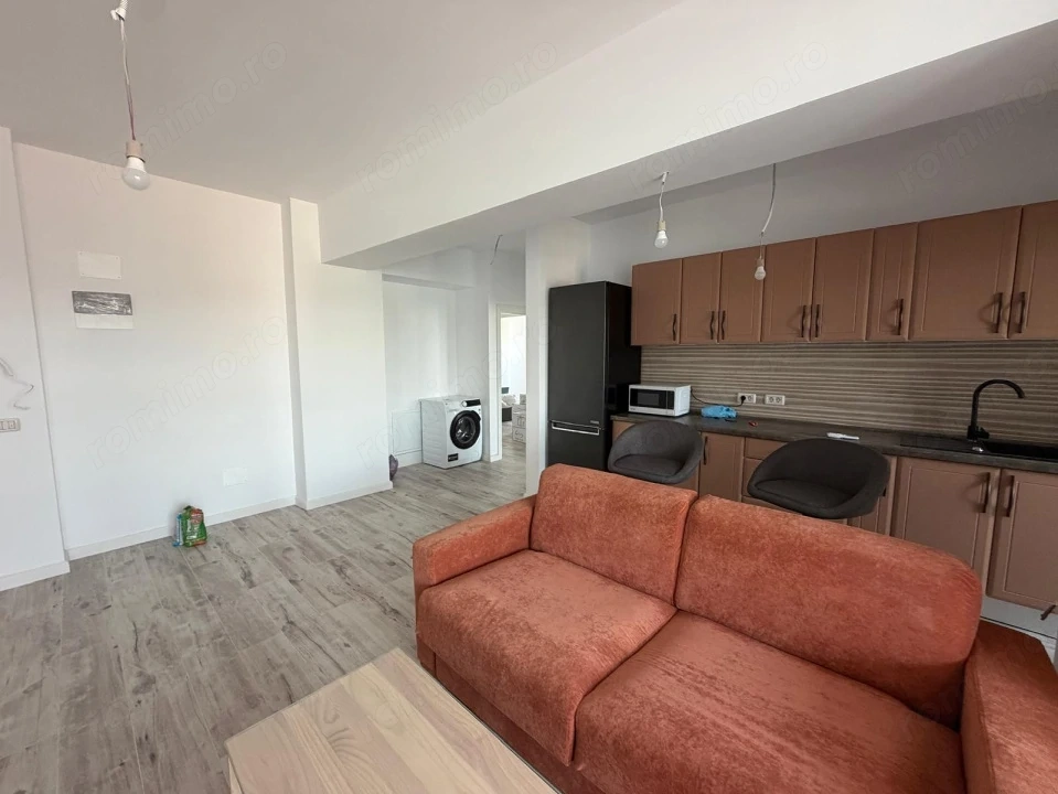 Apartament 3 camere, 92 mp, zona Promenada