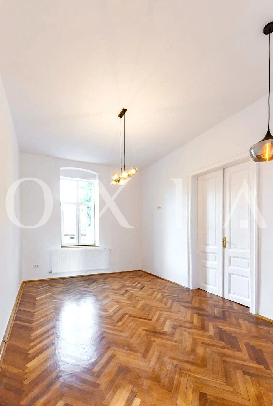 AX1339 Semicentral, Elisabetin, Renovat Integral
