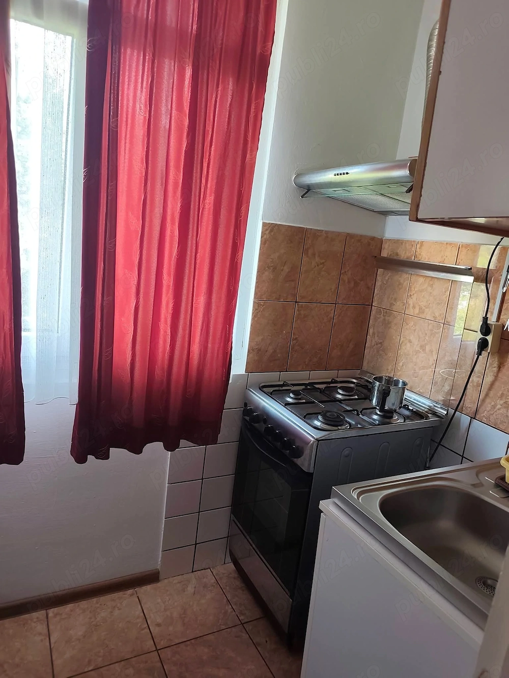 Apartament de vanzare - 2 camere (decomandat)