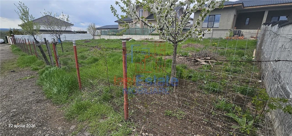 Ocazie! Valea Adanca TEREN 500mp intravilan cu utilitati suprafata plana