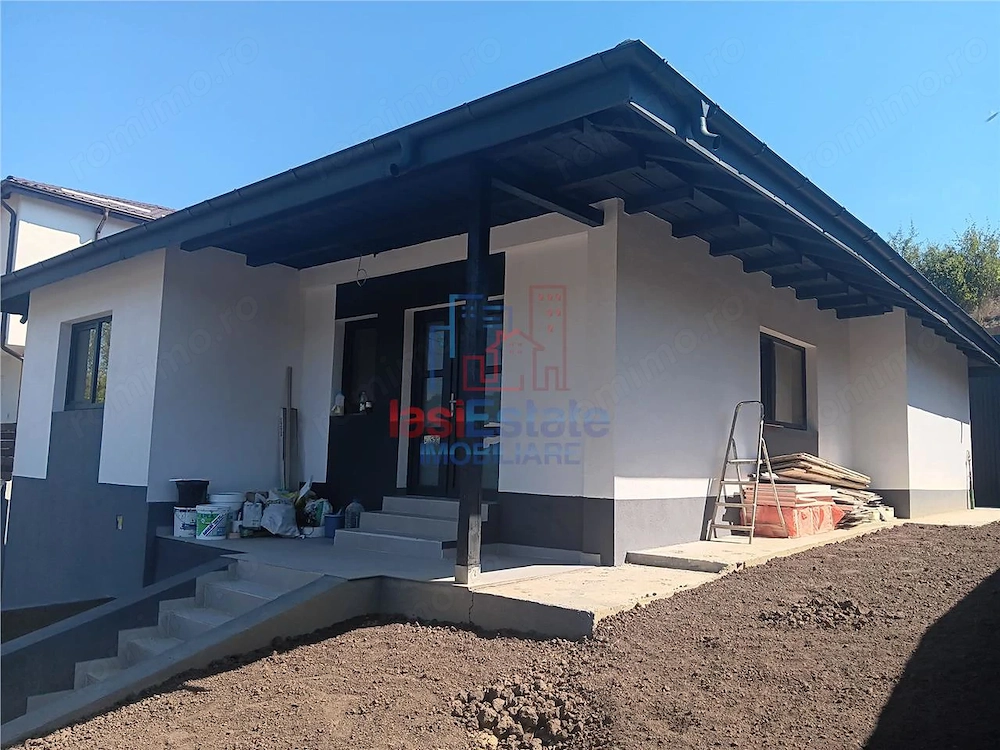 LA CHEIE! Visan Barnova CASA parter 100mp TEREN 400mp toate utilitatile