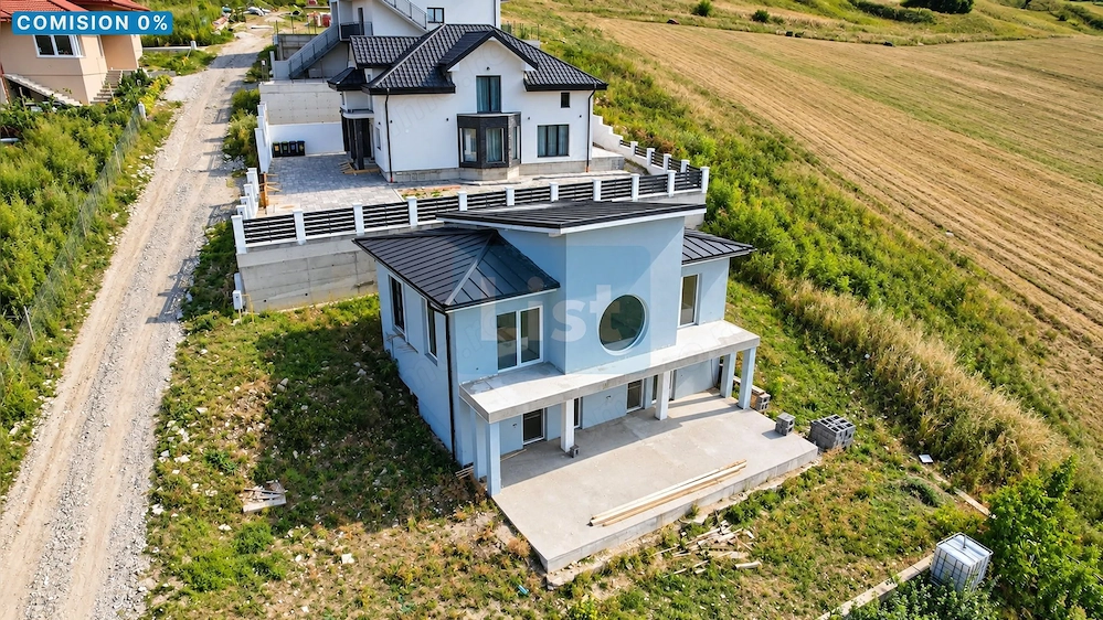 0% Comision ! Casa de vanzare,  130 mp , 500 teren - Apahida