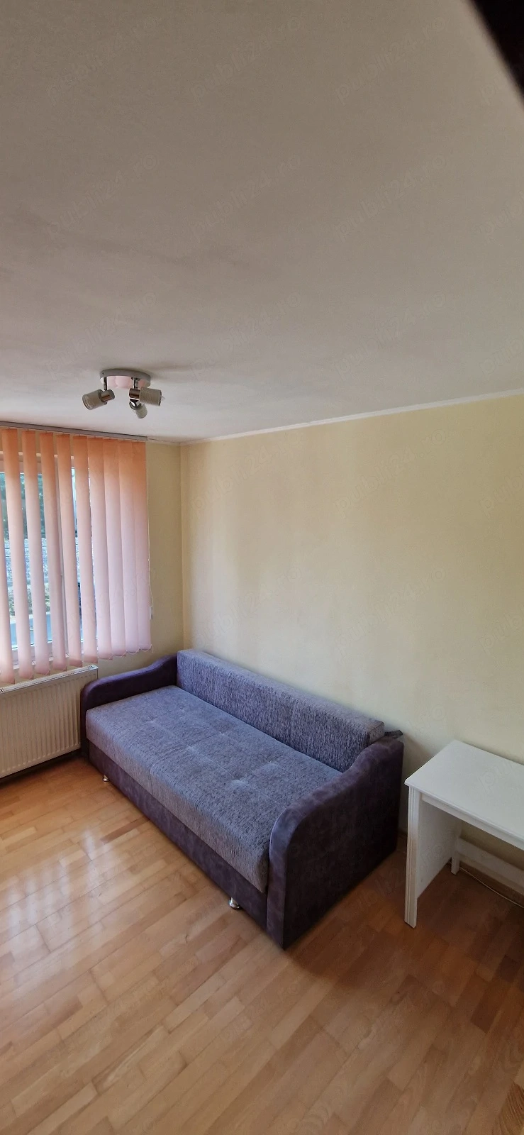 Proprietar! Închiriez apartament 4 camere 2 băi zona Tractorul