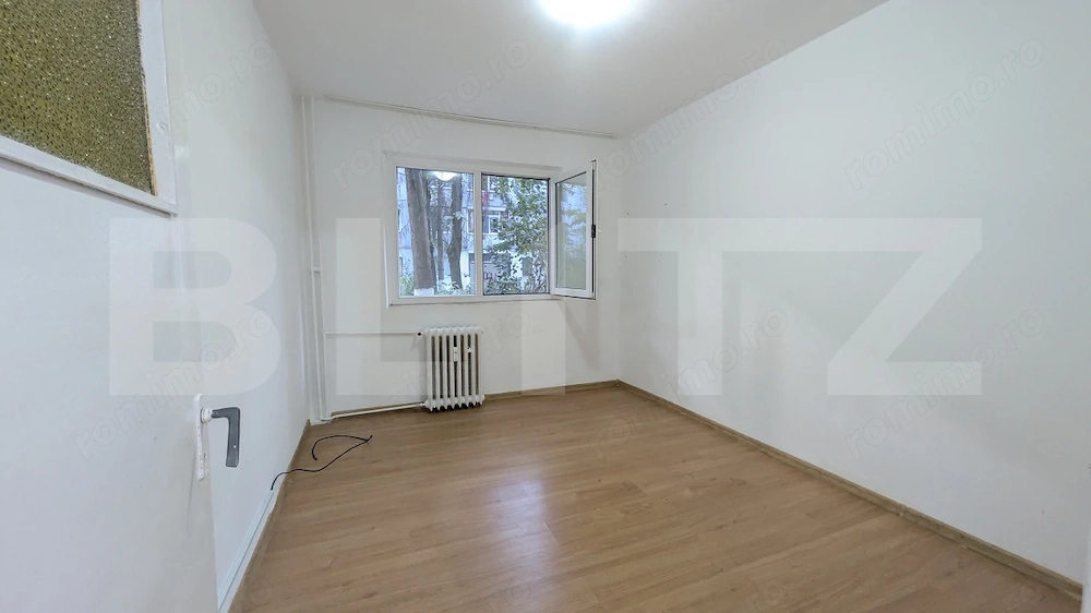 Apartament 2 camere decomandat, zonă Lămâița, lângă parc