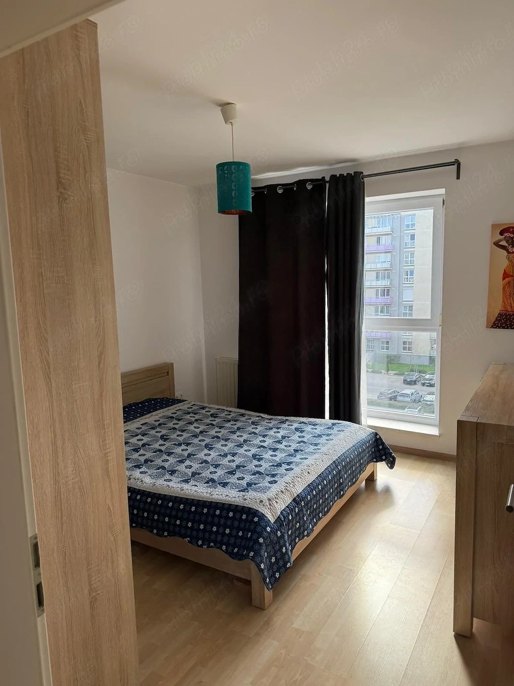 Inchiriez apartament