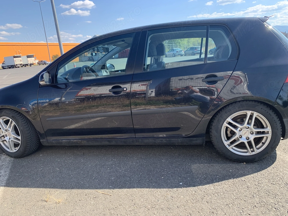 Vând vw golf 5 motor 2.0 TDI