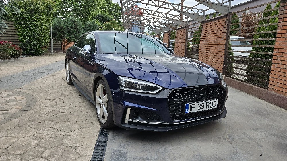 AUDI S5