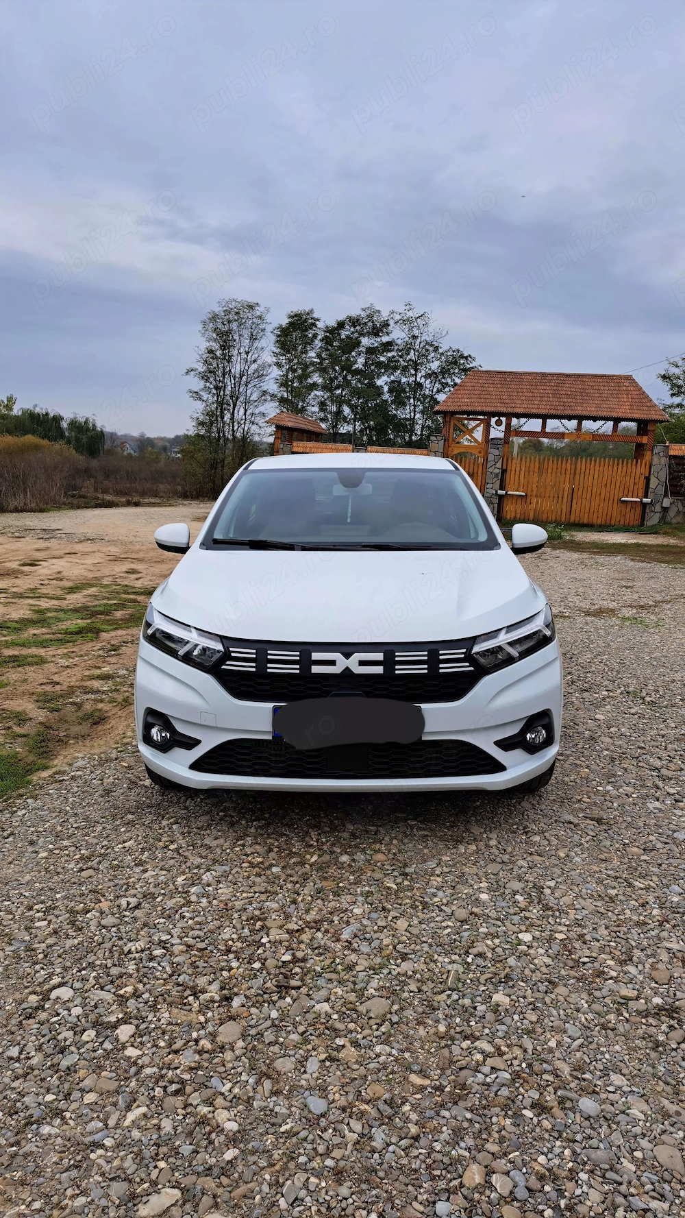 Vand Dacia Logan 2024 TCE 90 MT5 Comfort Nouă