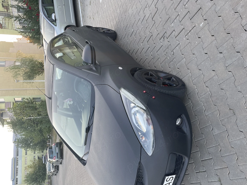 Vând Mazda 2 DE