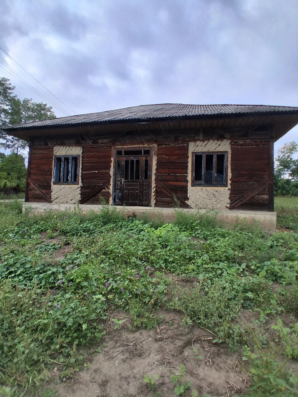 Casă de vânzare Horodniceni, județul Suceava 