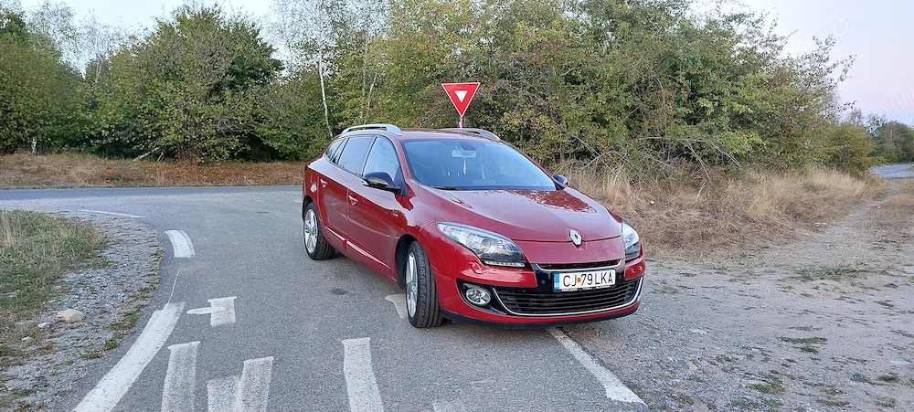 Renault Megane Grandtour ENERGY dCi 110 Start & Stopp Bose Edition