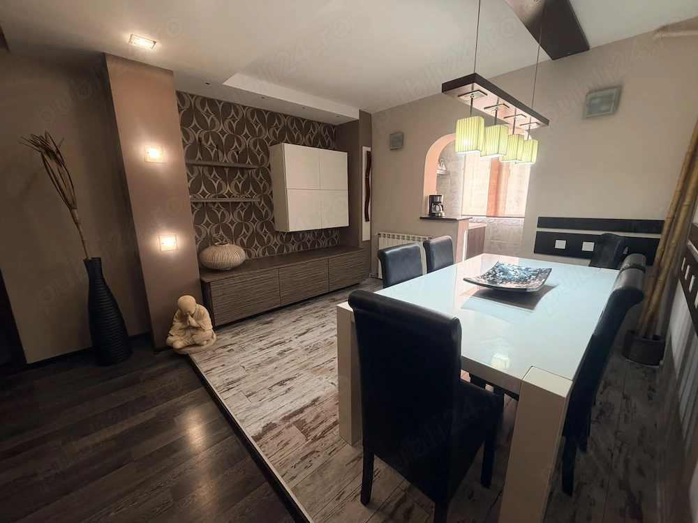 Apartament 3 camere zona Oglinzilor-Soarelui, etaj 3, centrala, clima, decomandat