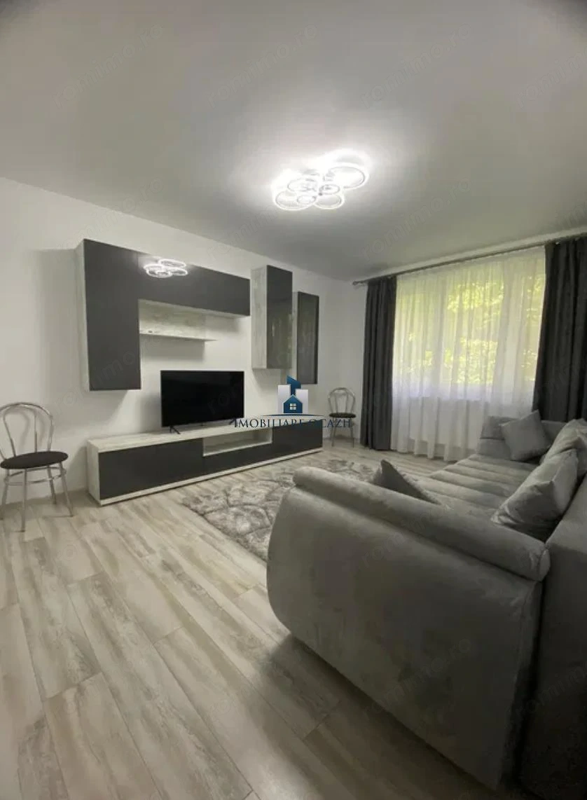Inchiriere Apartament 2 Camere Decomandat Bd.Alexandru Obregia