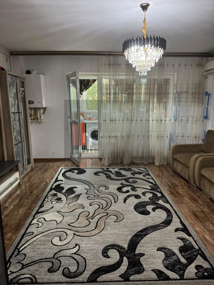 2 camere decomandat/10 min Metrou Aparatori/parcare