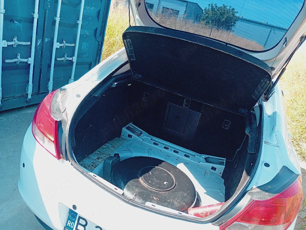 Opel insignia 1, 6 benzina si gpl 