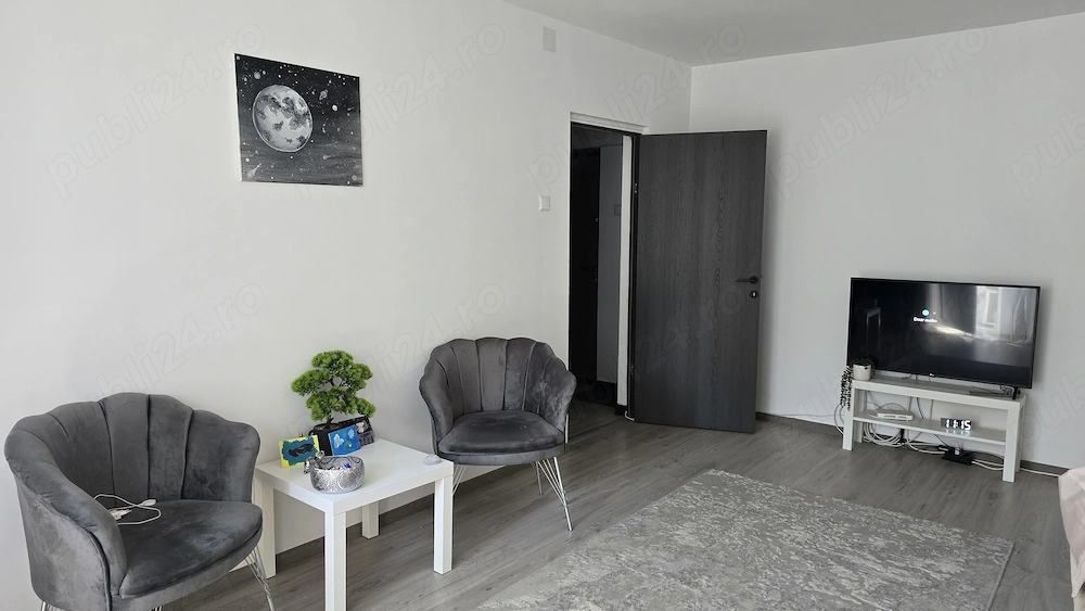 Vand apartament 2 camere la 1 decembrie 1918 zona trapezului