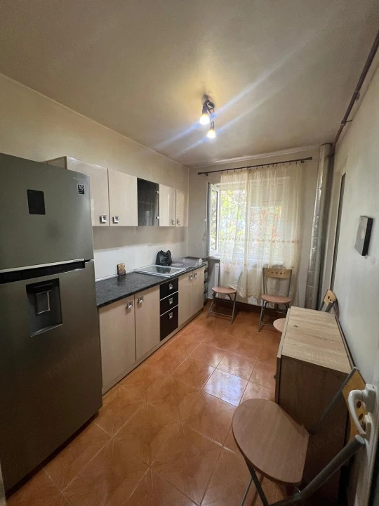 Apartament 2 camere, 42.50 mp, zona Fortuna-Craiovita Noua