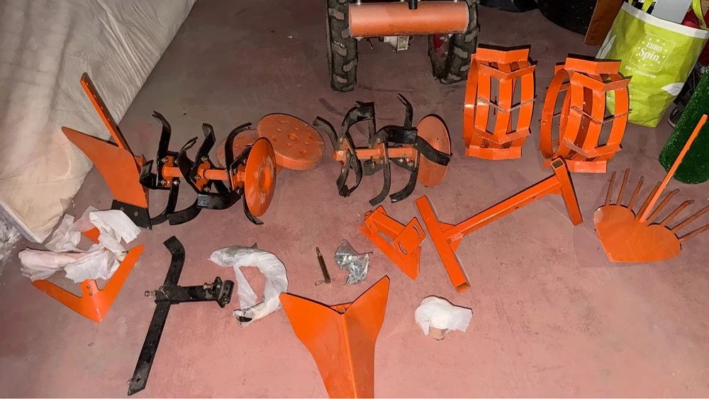 Vând motocultor 