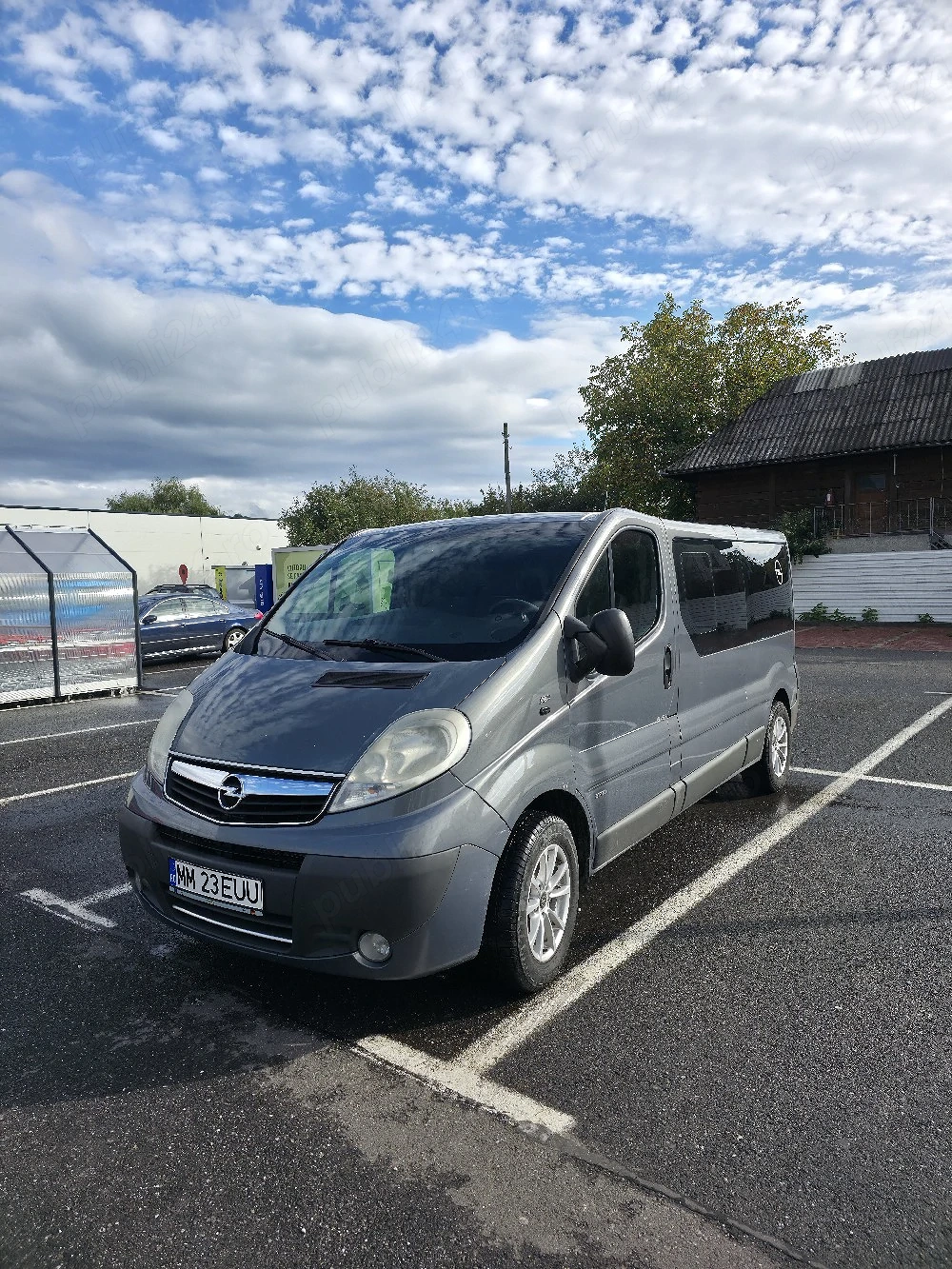 Opel Vivaro Combi L2H1 (Lung) 2.0 CDTI (114 CP) | 2014 | 8+1 Locuri | Webasto | AC Spate 