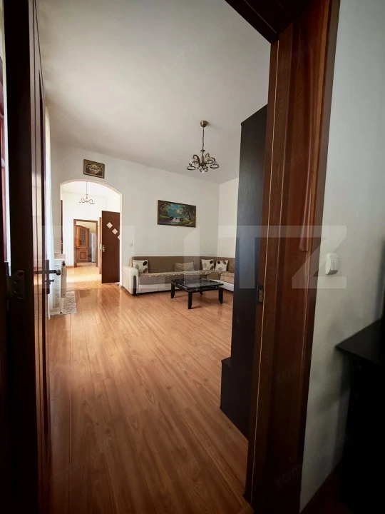 Apartament cu 3 camere, 72 mp, zona Traian