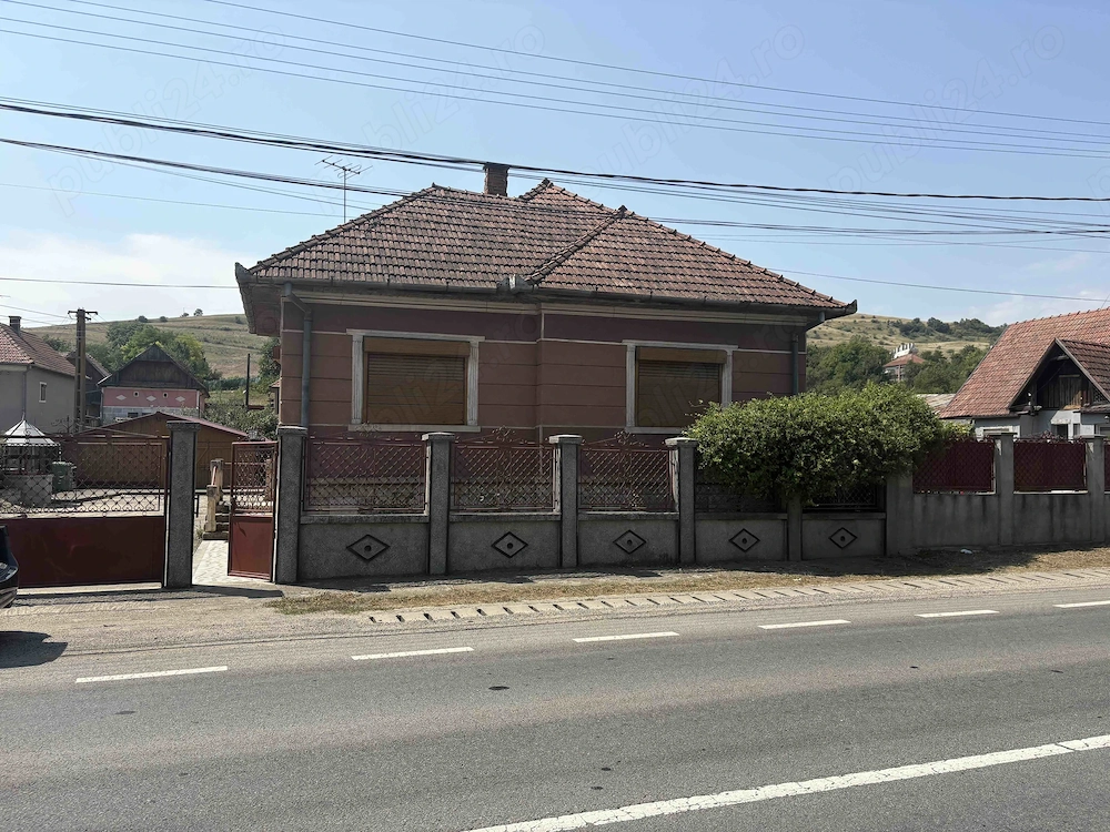 Vand casa + teren loc Nadaselu