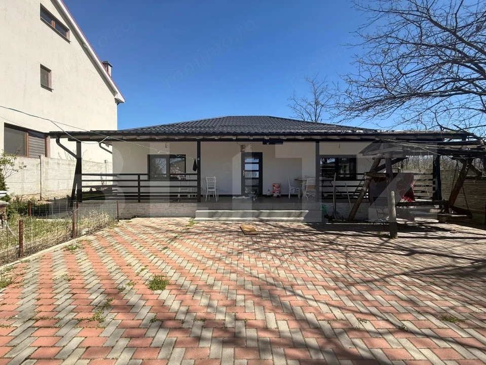 Casa 3 camere 108 mp, teren 700 mp, constructie 2019, zona Malu Mare