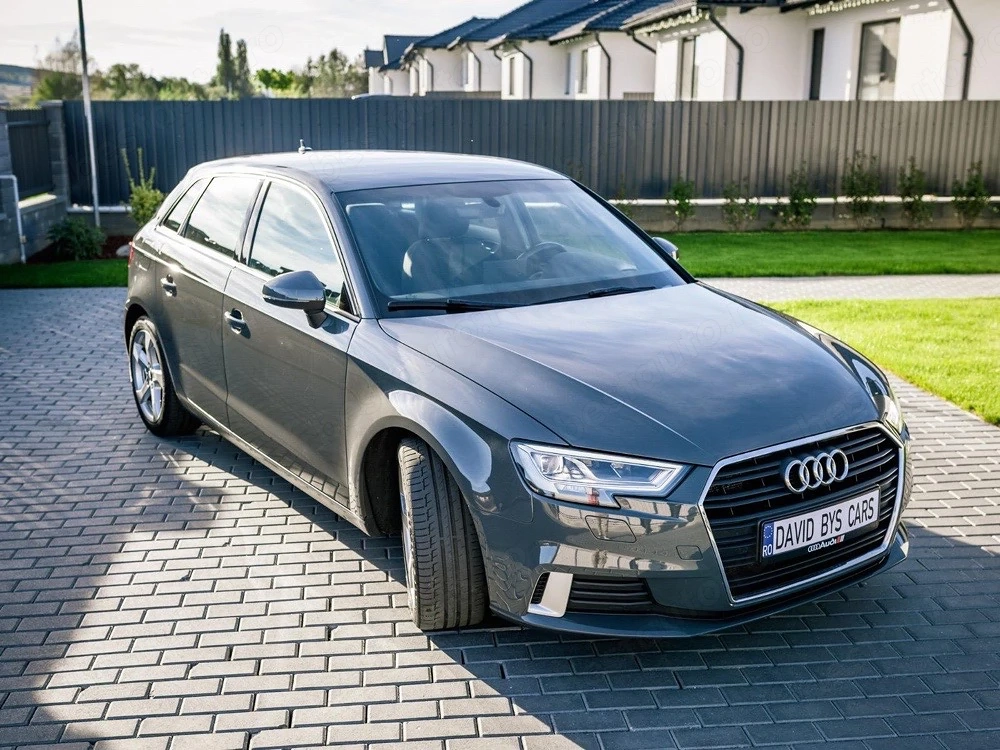 Audi A3 8V Sportback Nano Grey, Virtual Cockpit, automat, S tronic an fabricație 2019