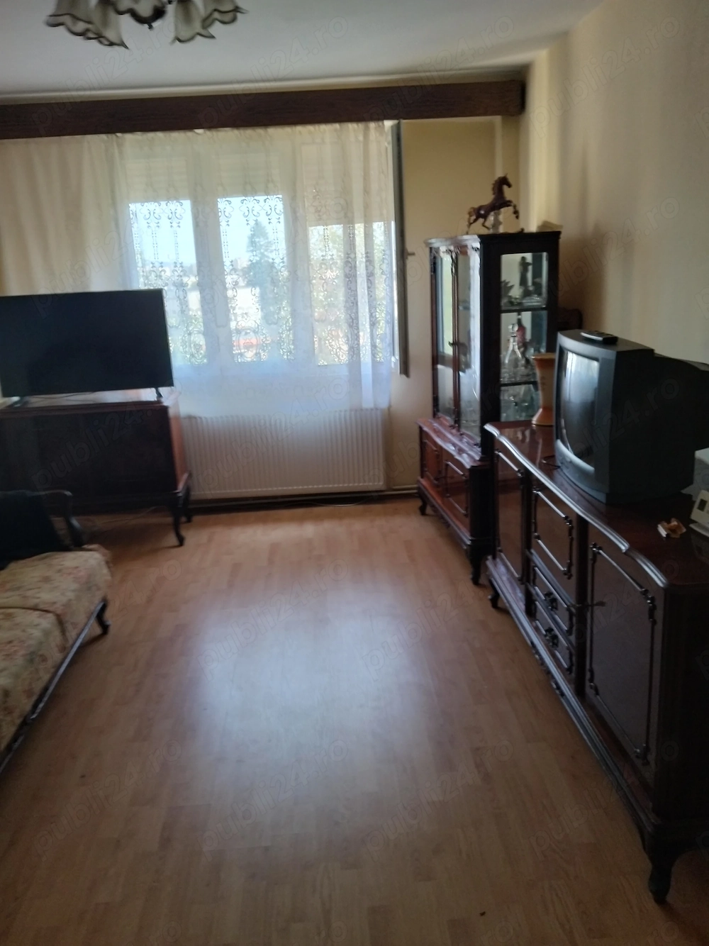 Închiriez apartament cu 2 camere mobilat și utilat în Brașov, situat în zonă centrală Brașov 