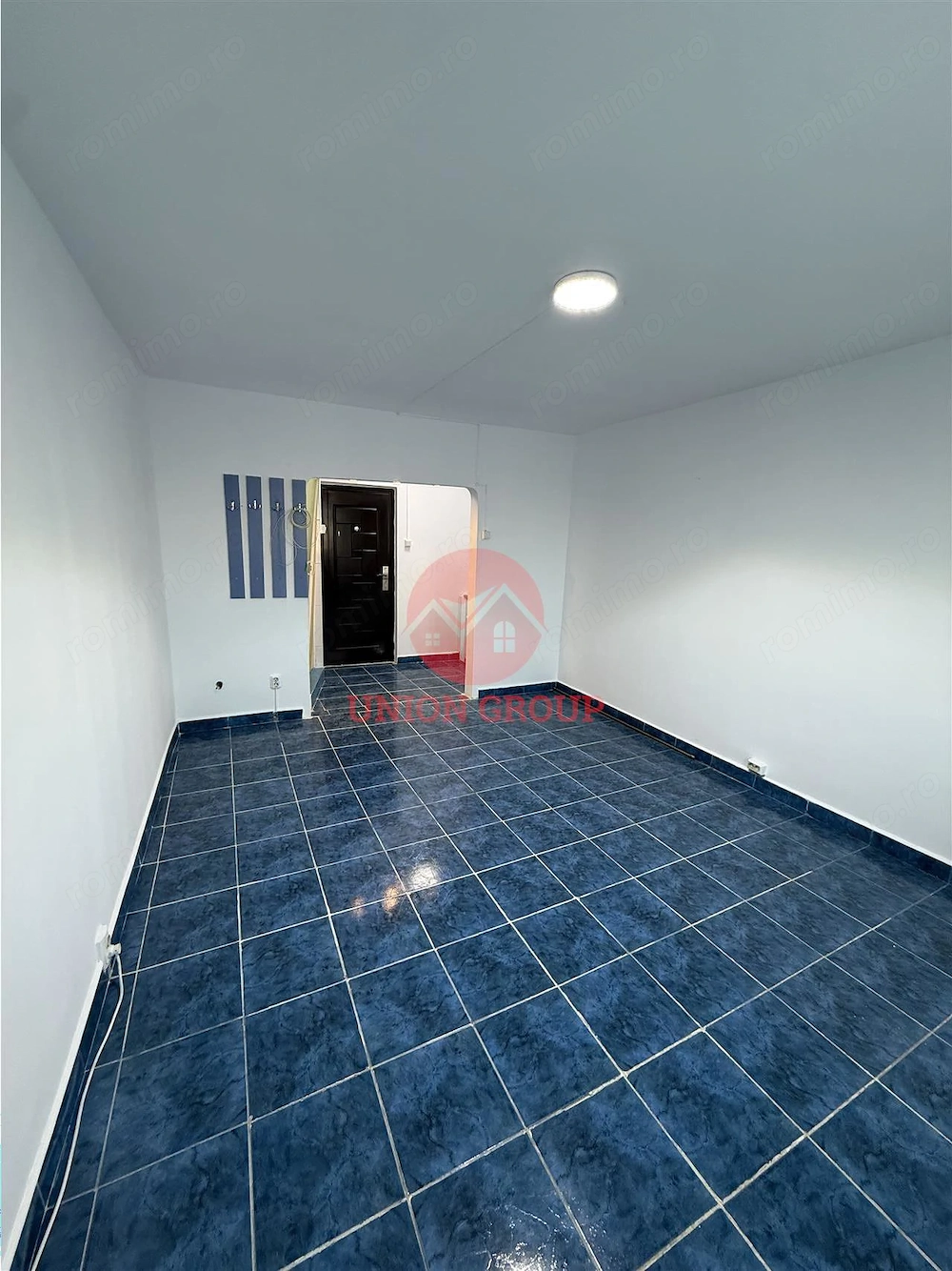 Garsoniera de Vanzare, Zona Poarta 6, Recent Renovata