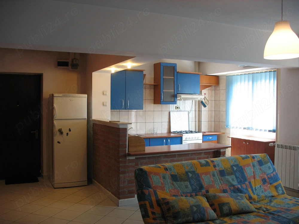 2 camere renovat Metrou Pacii