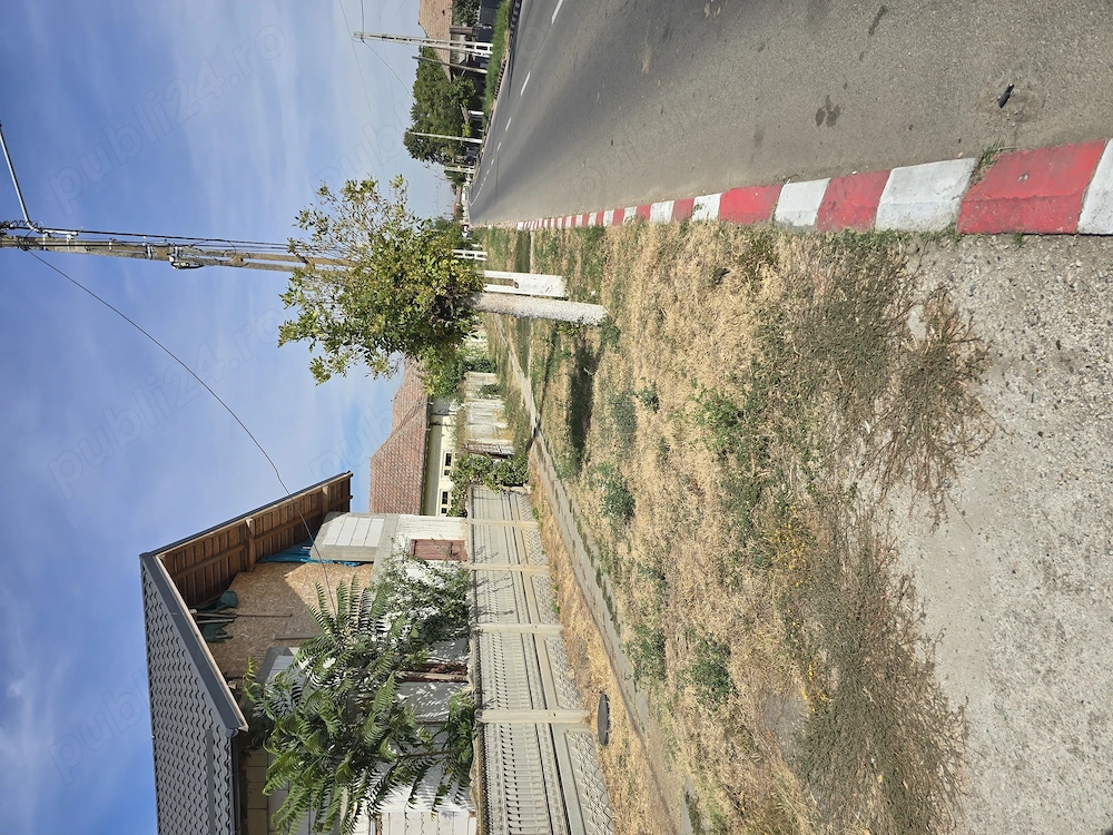 Casa de vânzare la tara 