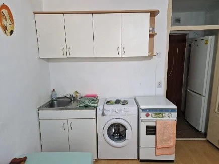 Garsonieră 21 mp, etaj 1, pe str. Ovidiu, VÂNZARE = 48 900 euro