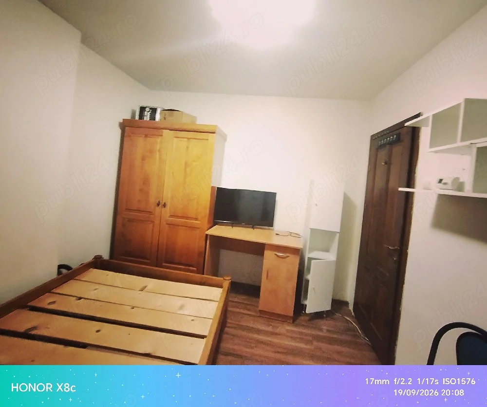 Garsoniera moderna, zona de case după Spitalul Sfântul Spiridon 