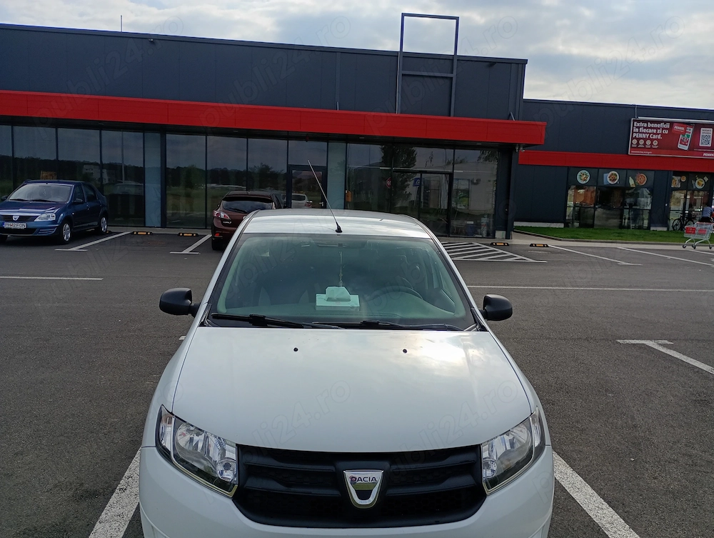 Vând Dacia Sandero 2015